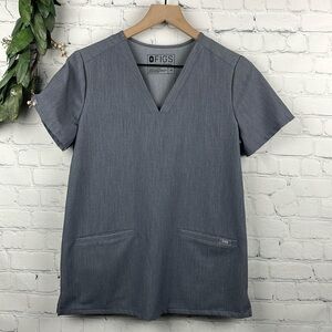 FIGS Technical Collection FW1100 Casma Three-Pocket Scrub Top Size XS